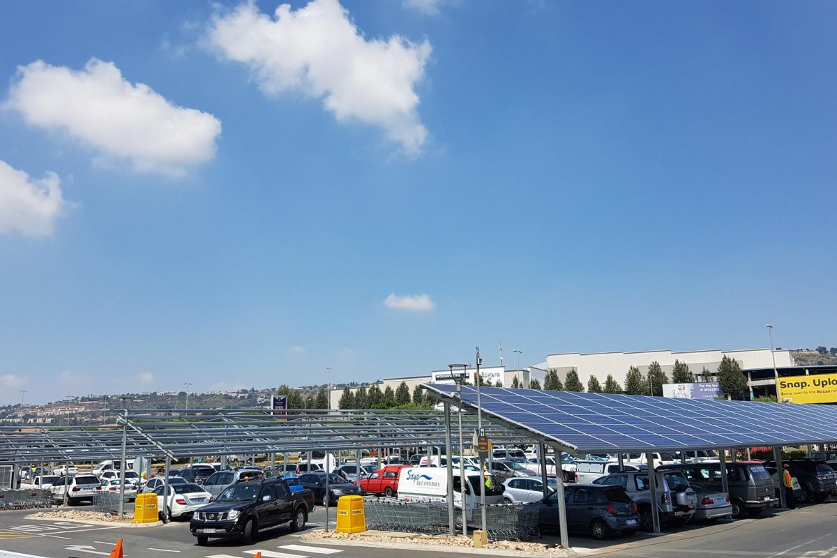 Makro Strubens Valley Solar XIGENT